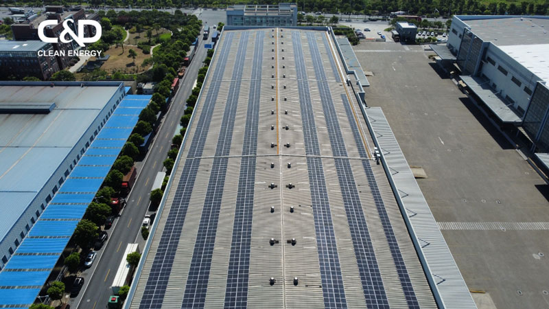 建发清洁能源上海建发物流中心1MW分布式光伏项目并网发电